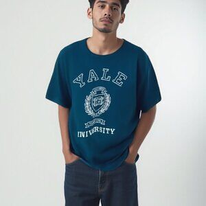 Yale  University tee L